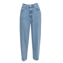 Load image into Gallery viewer, GUESS - WOMAN - JEANS - W02A53
