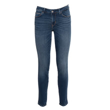 Load image into Gallery viewer, GUESS - WOMAN - JEANS - W62AJ2
