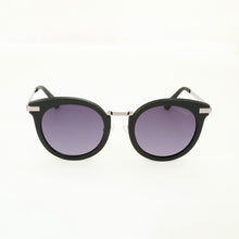 Load image into Gallery viewer, GUESS - ACCESSORIES - SUNGLASSES - GF6041

