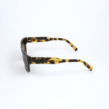 Load image into Gallery viewer, ERMENEGILDO ZEGNA - ACCESSORIES - SUNGLASSES - EZ0088
